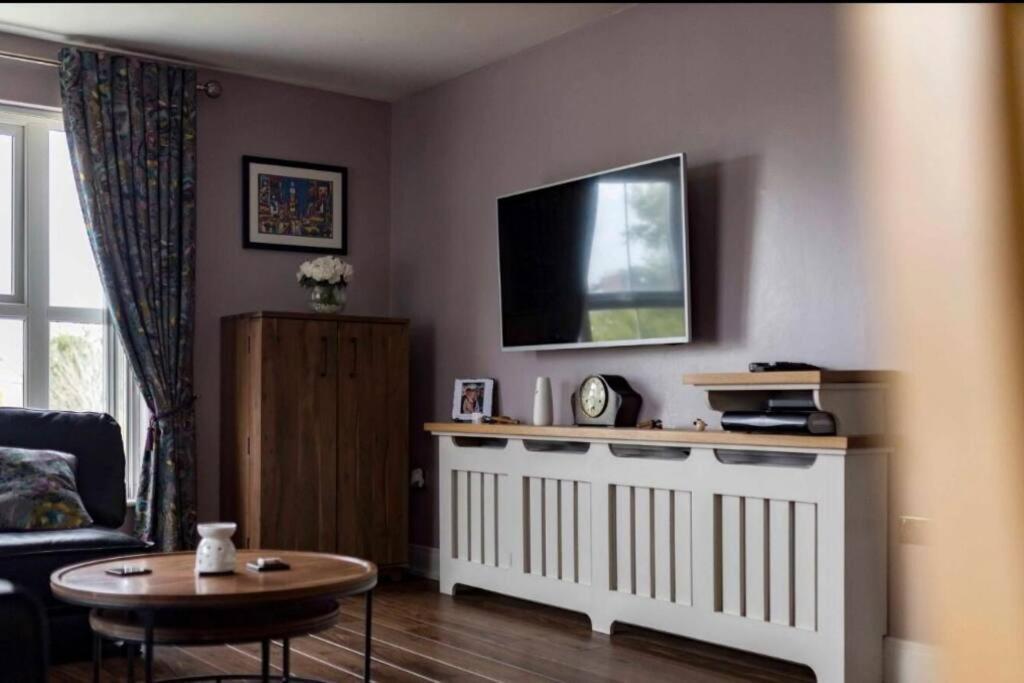 Ferienwohnung Great Wee Spot Portadown Exterior foto