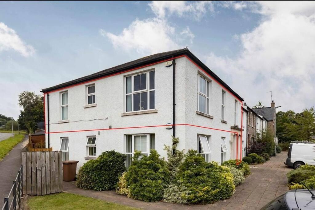 Ferienwohnung Great Wee Spot Portadown Exterior foto