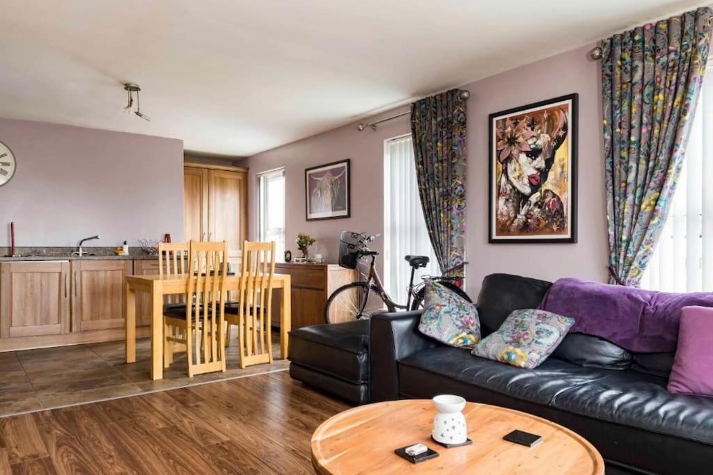 Ferienwohnung Great Wee Spot Portadown Exterior foto
